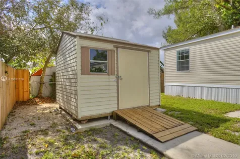 13470 SW 7th Place Davie FL 33325