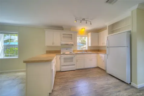13470 SW 7th Place Davie FL 33325