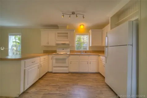 13470 SW 7th Place Davie FL 33325