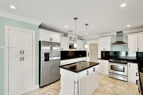 10441 SW 66th Street Miami FL 33173