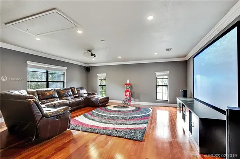 10441 SW 66th Street Miami FL 33173