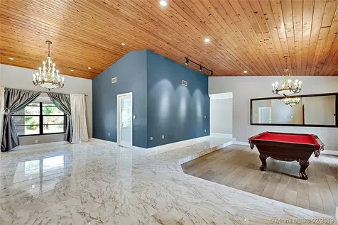 10441 SW 66th Street Miami FL 33173