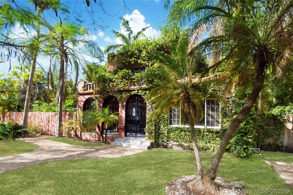 169 NE 43rd Street Miami FL 33137