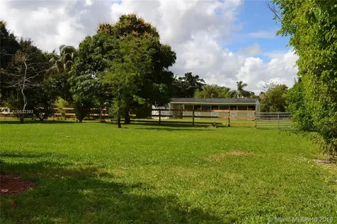 11750 SW 22nd Court Davie FL 33325