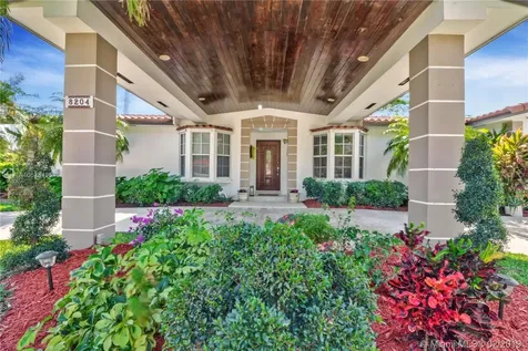 8204 SW 184th Terrace Cutler Bay FL 33157