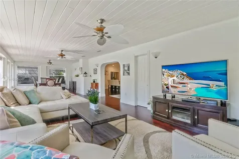 8204 SW 184th Terrace Cutler Bay FL 33157