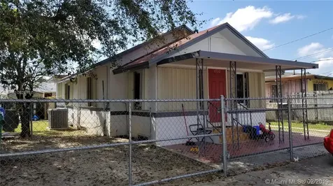 1932 NW 18th Terrace Miami FL 33125