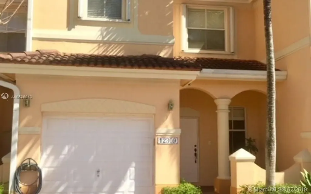 12309 SW 124th Court Miami FL 33186