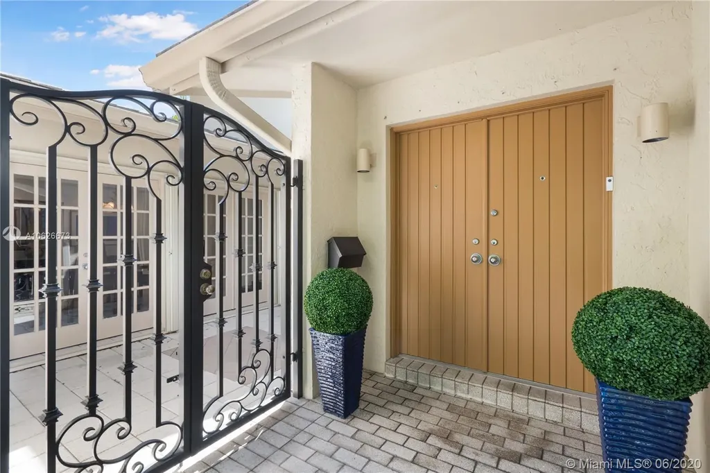 7900 Old Cutler Road Coral Gables FL 33143
