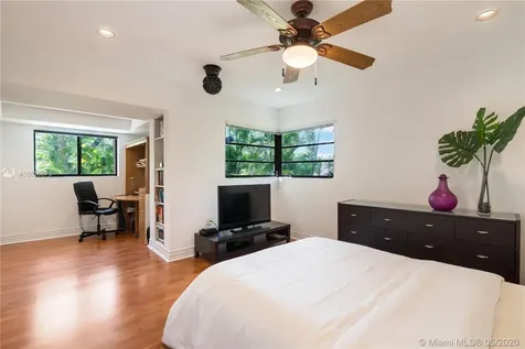 7900 Old Cutler Road Coral Gables FL 33143
