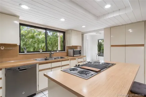7900 Old Cutler Road Coral Gables FL 33143