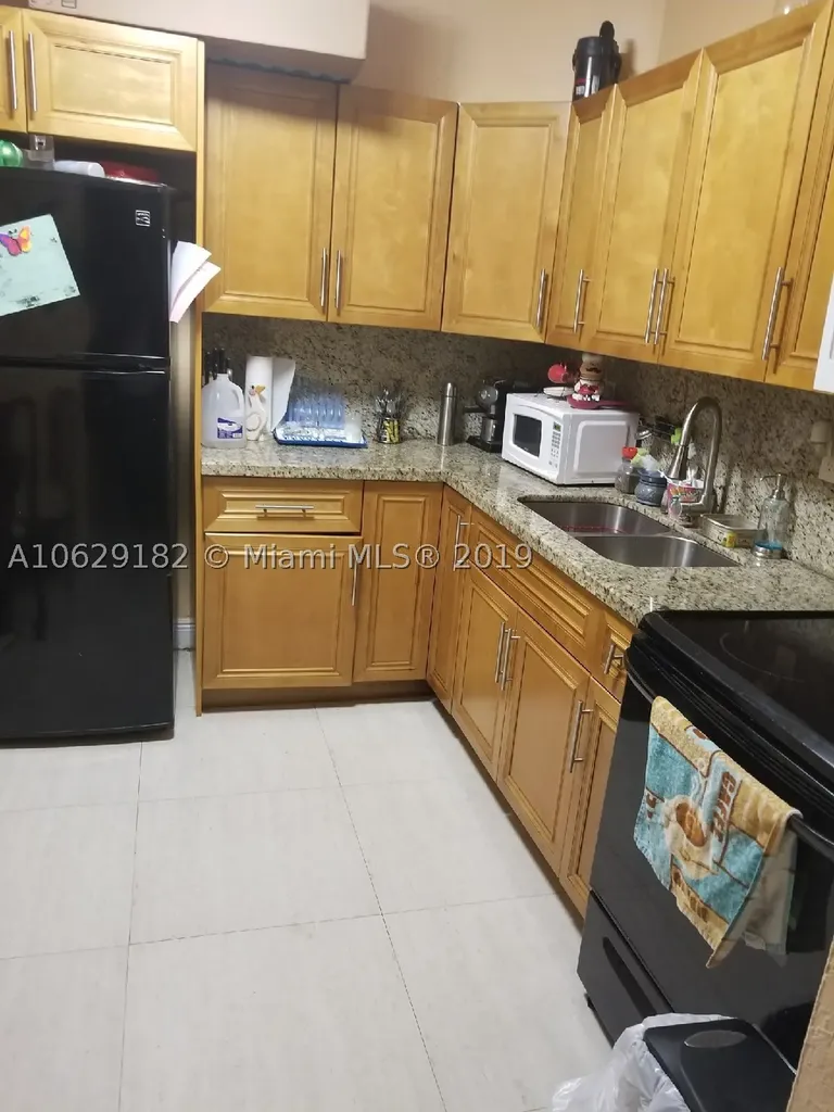 2291 NW 96th Street Miami FL 33147