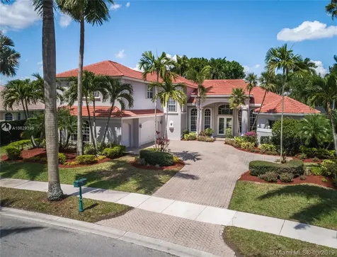 2438 Poinciana Court Weston FL 33327
