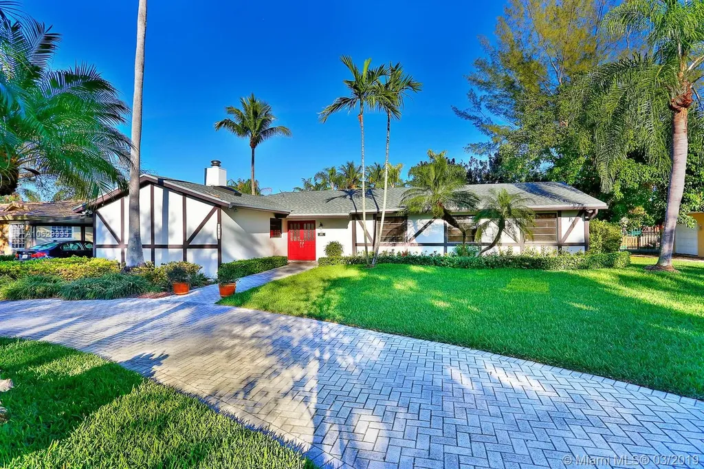 14601 Snapper Drive Coral Gables FL 33158