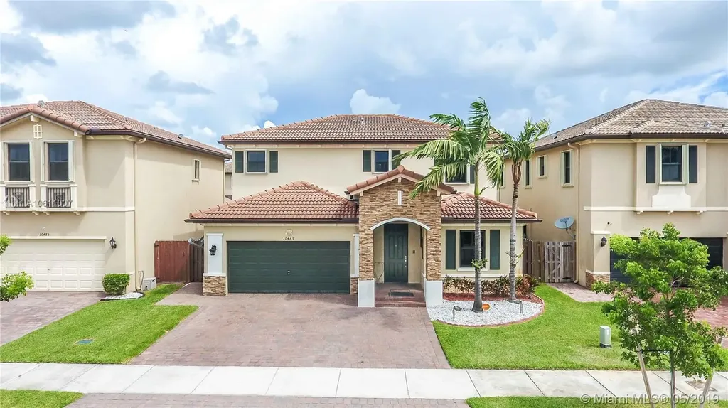 10465 SW 226th Street Cutler Bay FL 33190
