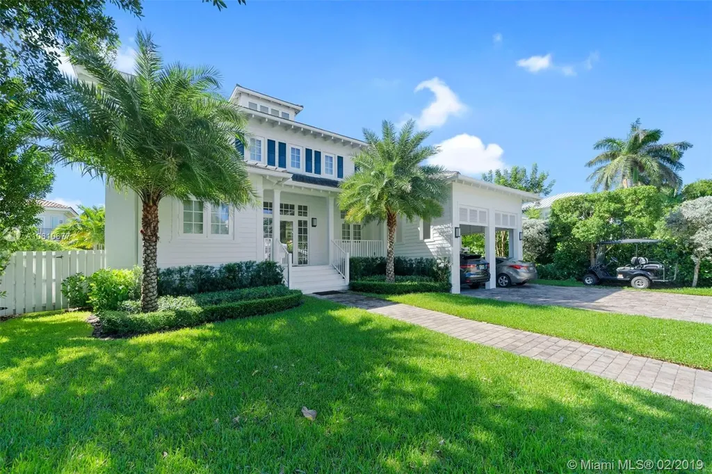 270 Greenwood Drive Key Biscayne FL 33149