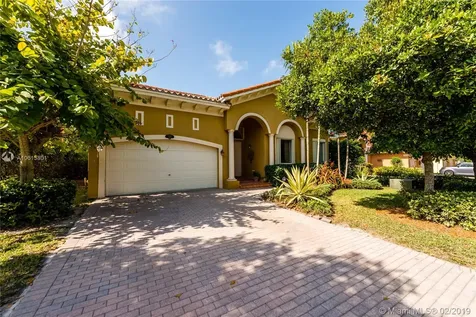 7766 SW 193 Lane Cutler Bay FL 33157