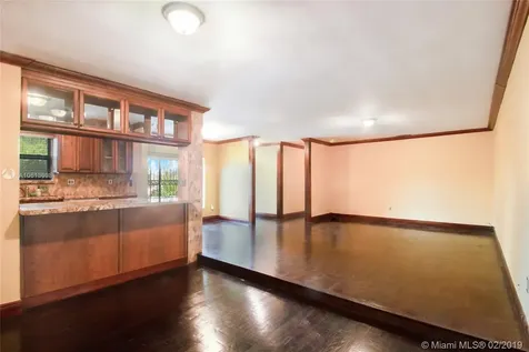 2000 NW 83 Street Miami FL 33147