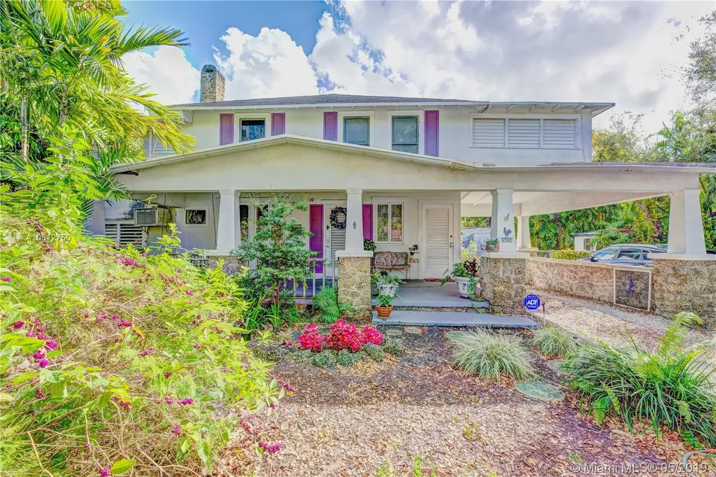 1050 NE 131st Street North Miami FL 33161