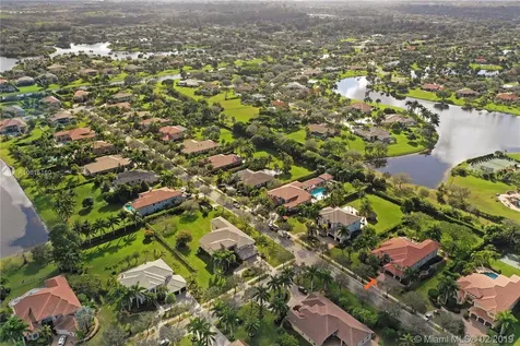 10938 Garden Ridge Court Davie FL 33328