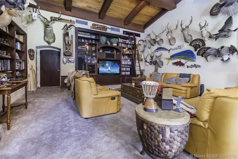 501 Deer Run Miami Springs FL 33166