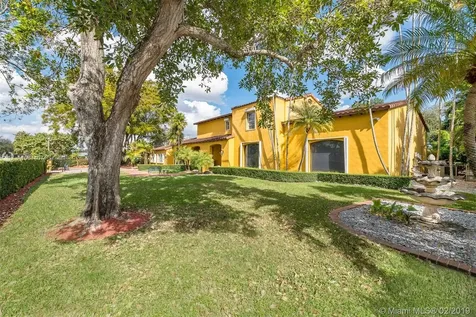 501 Deer Run Miami Springs FL 33166
