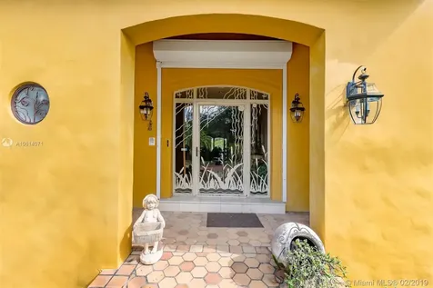 501 Deer Run Miami Springs FL 33166