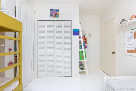 3809 Irvington Avenue Miami FL 33133