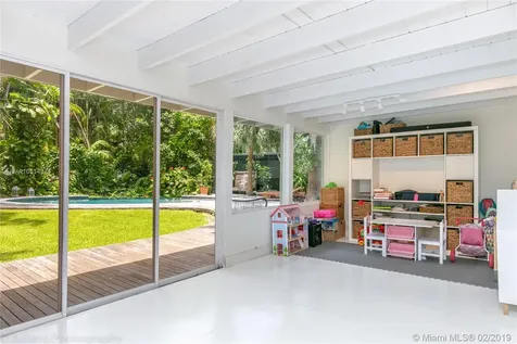 3809 Irvington Avenue Miami FL 33133