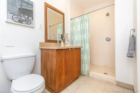 3809 Irvington Avenue Miami FL 33133