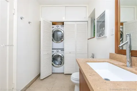 3809 Irvington Avenue Miami FL 33133