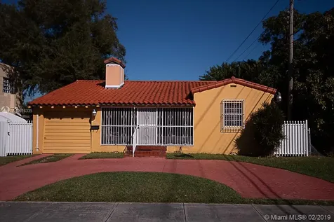 2205 SW 12th Street Miami FL 33135