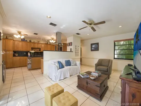 8260 SW 186th Street Cutler Bay FL 33157