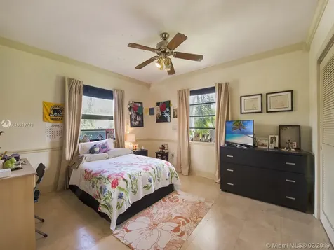 8260 SW 186th Street Cutler Bay FL 33157