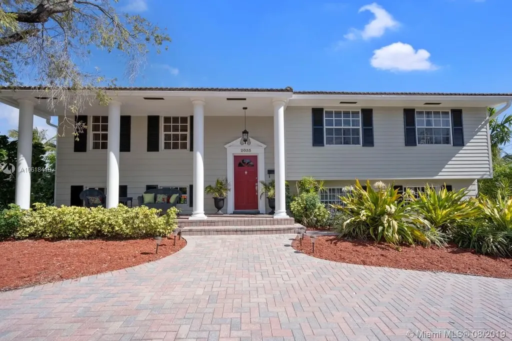 2035 NE 121st Road North Miami FL 33181