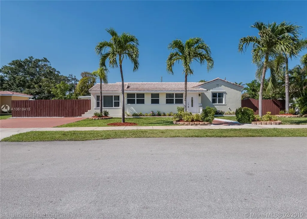 1425 Jefferson Street Hollywood FL 33020
