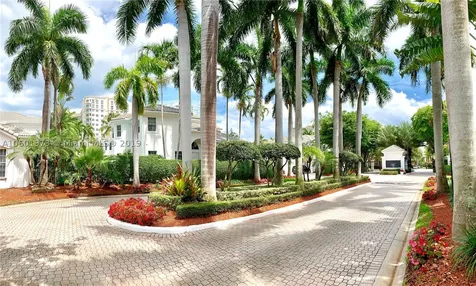 20000 NE 36th Place Aventura FL 33180