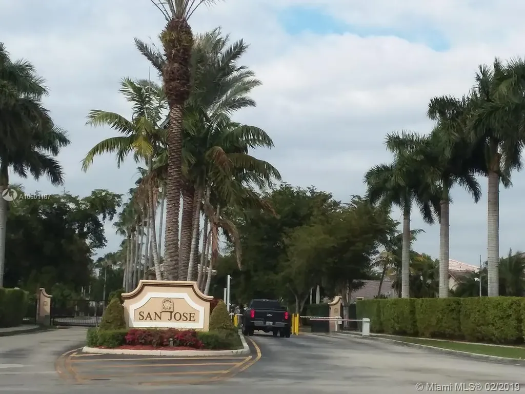 15450 SW 142nd Street Miami FL 33196