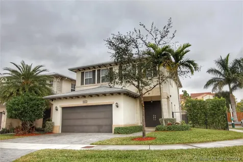 10403 NW 70th Lane Doral FL 33178