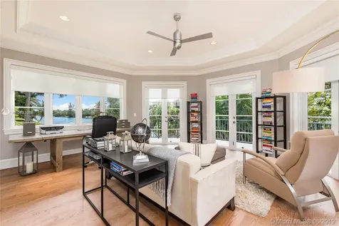9001 Banyan Drive Miami FL 33156