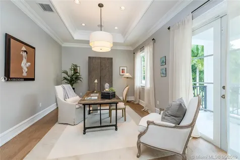 9001 Banyan Drive Miami FL 33156