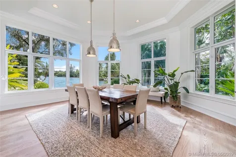 9001 Banyan Drive Miami FL 33156