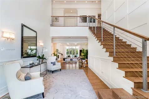 9001 Banyan Drive Miami FL 33156