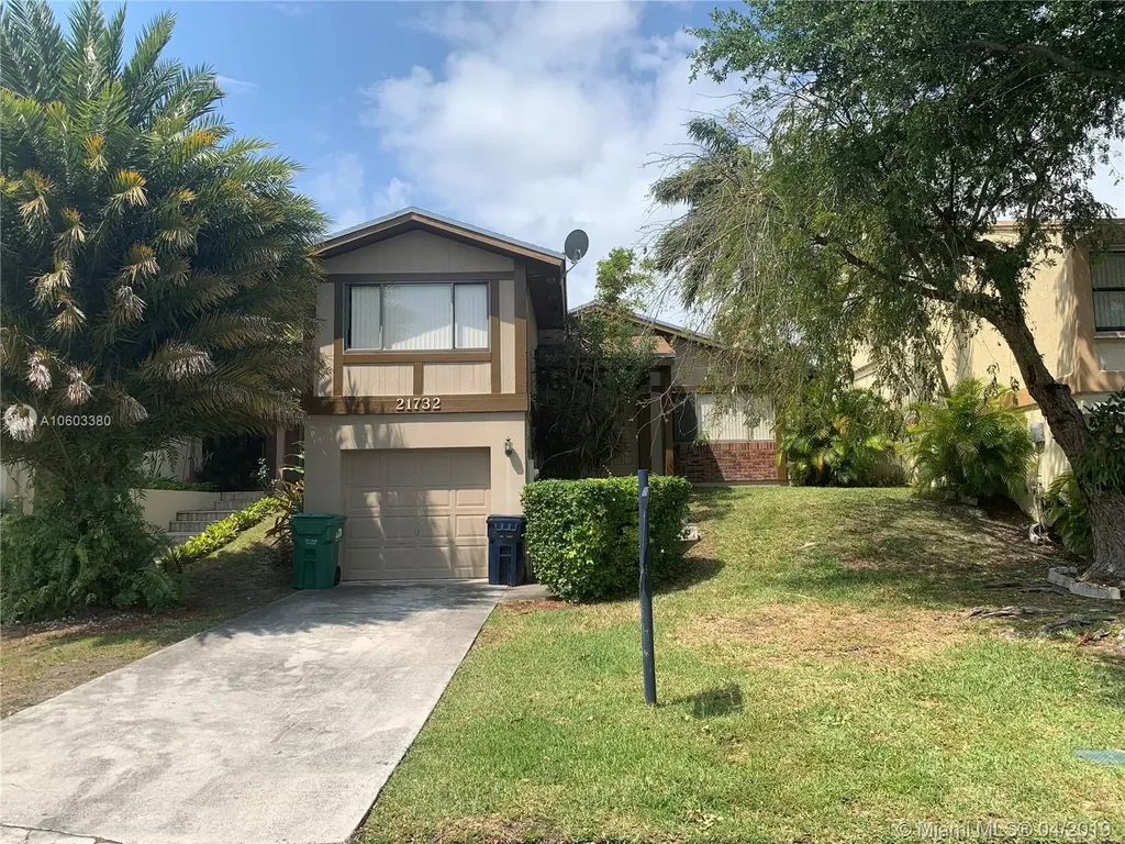21732 SW 99th Avenue Cutler Bay FL 33190