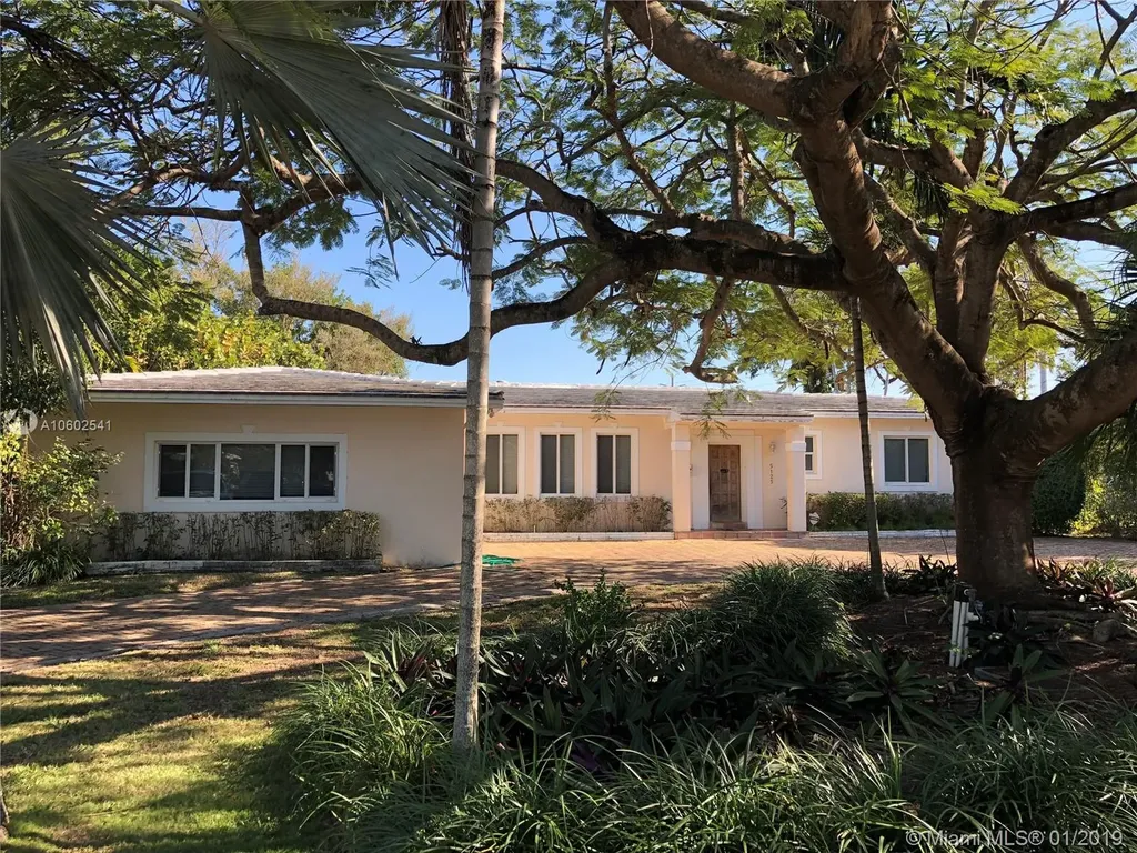 5125 Orduna Drive Coral Gables FL 33146