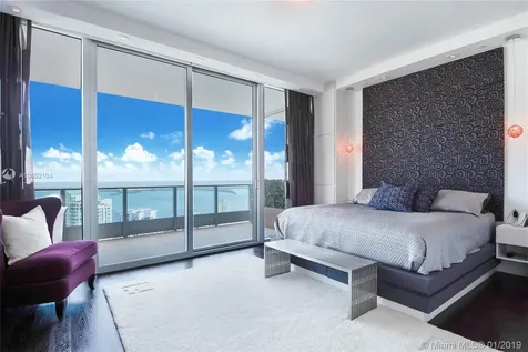 200 Biscayne Boulevard Way Miami FL 33131