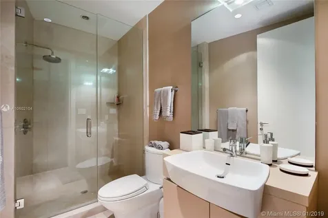 200 Biscayne Boulevard Way Miami FL 33131