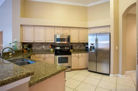 1537 Lantana Court Weston FL 33326