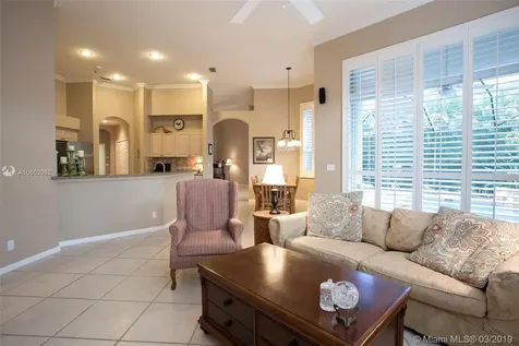 1537 Lantana Court Weston FL 33326