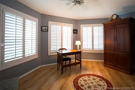 1537 Lantana Court Weston FL 33326